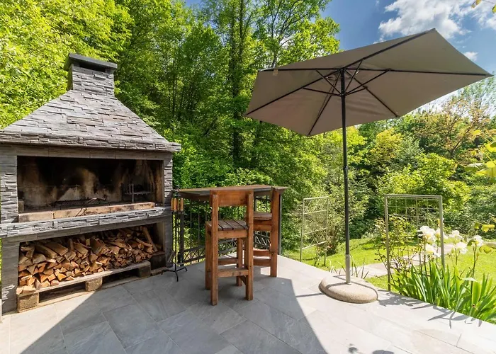 Chalet Fethy's House Brod na Kupi